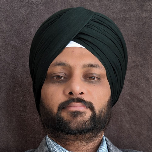 Gurjinder Aulakh's portrait image